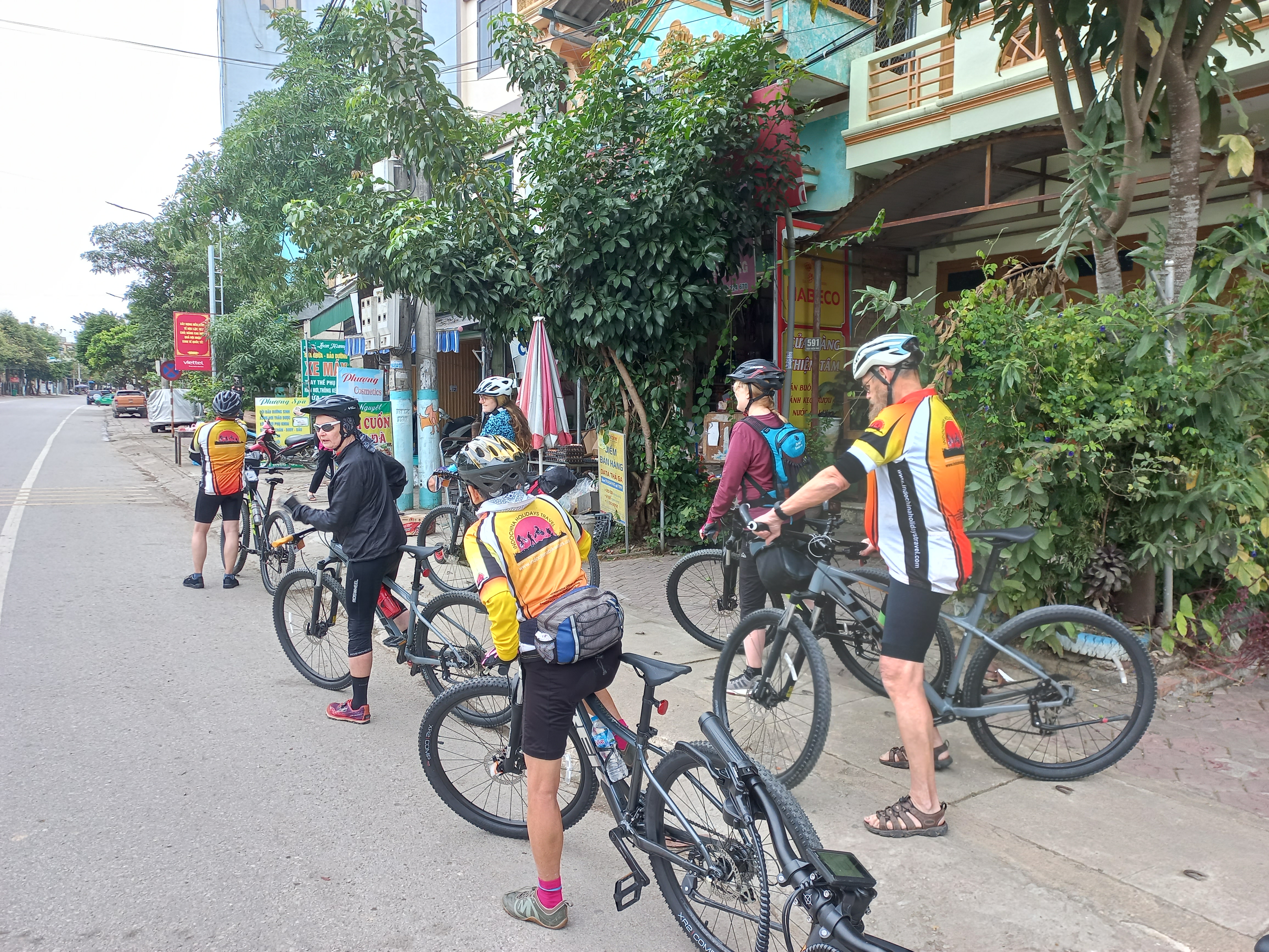 16 Days Siem Reap Cycling To Ho Chi Minh City